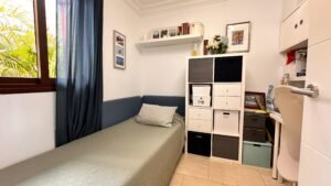 Dúplex adosado en esquina situado en una de las zonas más cotizadas del sur de Tenerife: Madroñal de Fañabé