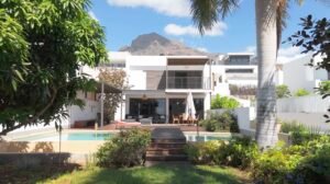 Villa amplia y luminosa en Costa Adeje
