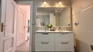 Dúplex adosado en esquina situado en una de las zonas más cotizadas del sur de Tenerife: Madroñal de Fañabé